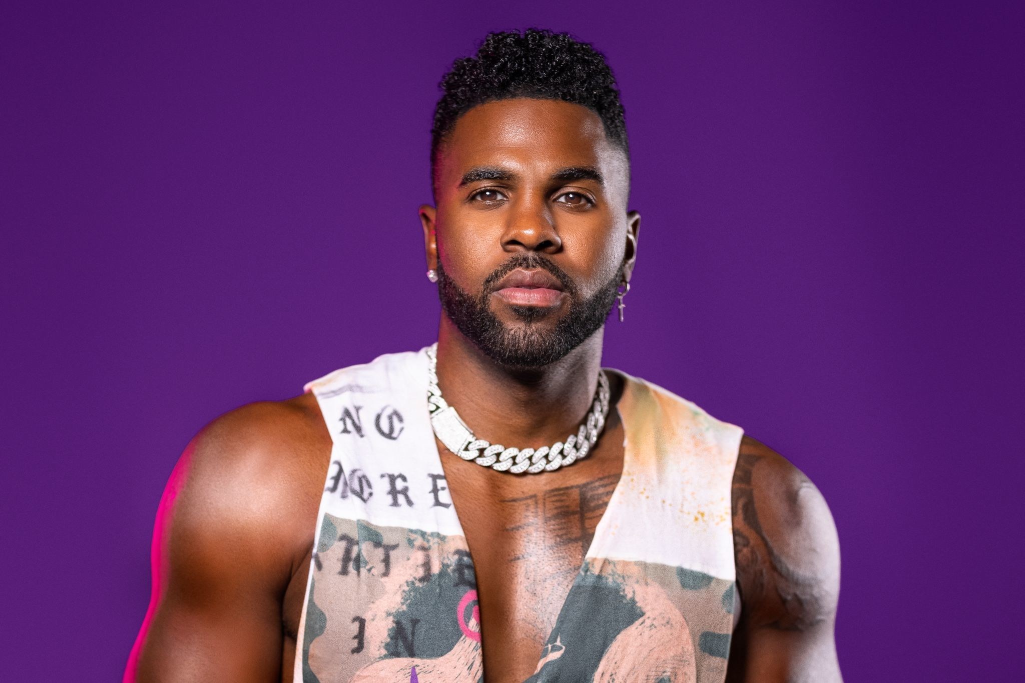 Hotwire and Jason Derulo announce national contest in search for the best travel transformation