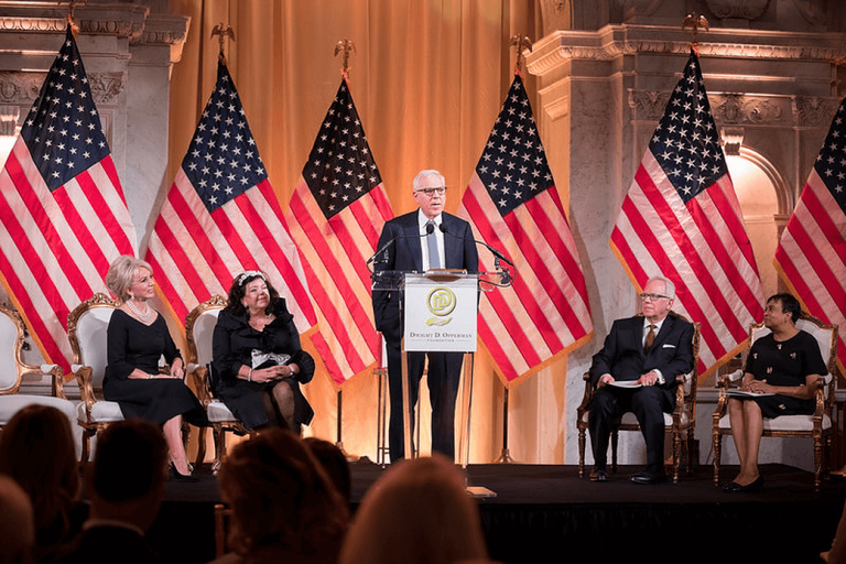 Queen Elizabeth II honored at the Library of Congress with Justice Ruth Bader Ginsburg Woman of Leadership Award